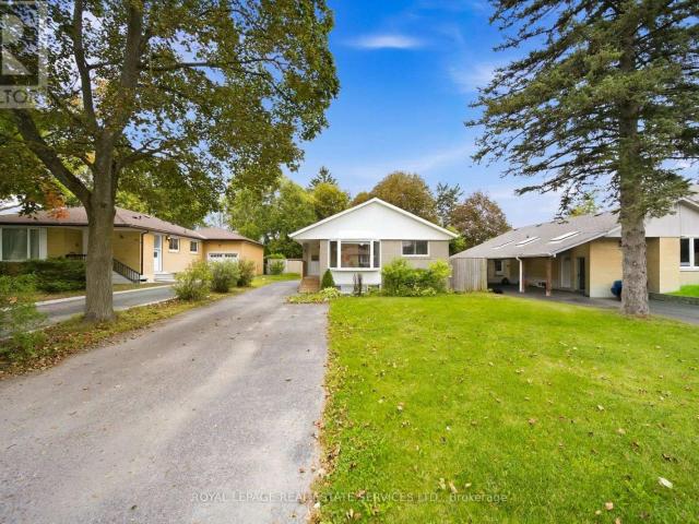 apartment at MAIN 6 CORBETT CRESCENT, Aurora, Ontario, L4G2G1