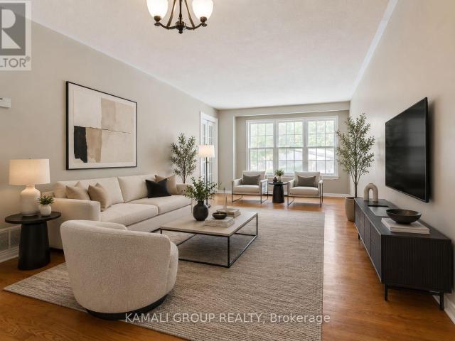 apartment at MAIN 15 WALTER AVENUE, Newmarket, Ontario, L3Y2T2