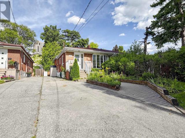 apartment at MAIN 23 LINELLE STREET, Toronto, Ontario, M2N2J4