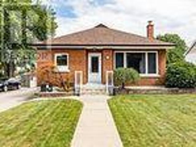 apartment at MAIN 223 ERINDALE AVENUE, Hamilton, Ontario, L8K4R6