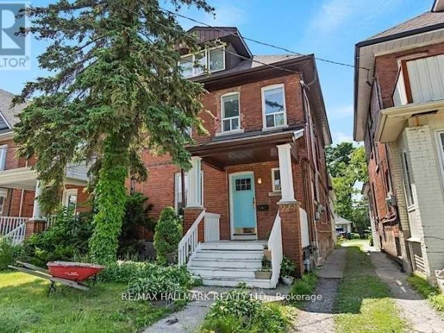 apartment at MAIN 228 PACIFIC AVENUE, Toronto, Ontario, M6P2P5