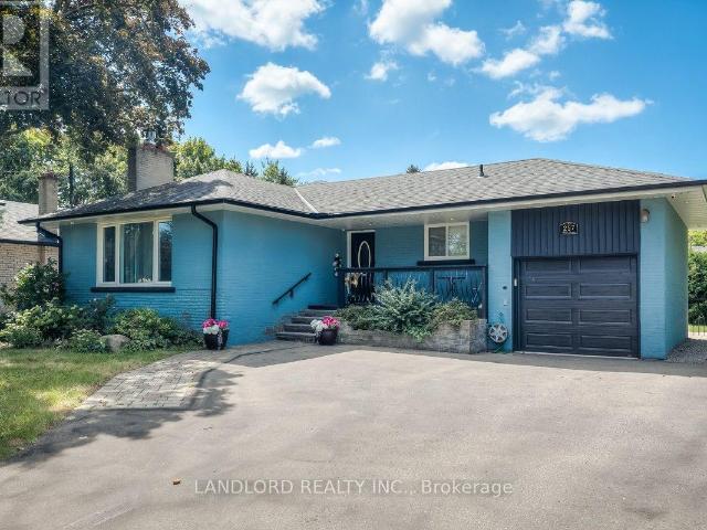 apartment at MAIN 257 WALES CRESCENT, Oakville, Ontario, L6L3X8