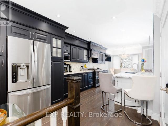 apartment at MAIN 321 MUTUAL STREET, Toronto, Ontario, M4Y1X6