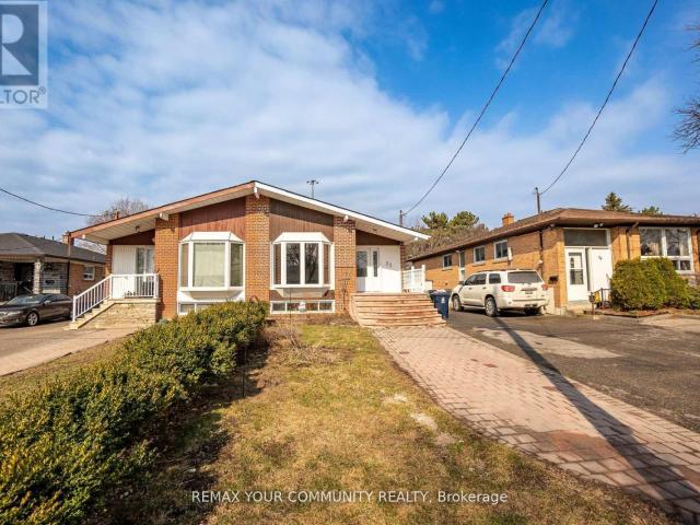 apartment at MAIN 32 MARBURY CRESCENT, Toronto, Ontario, M3A2G2