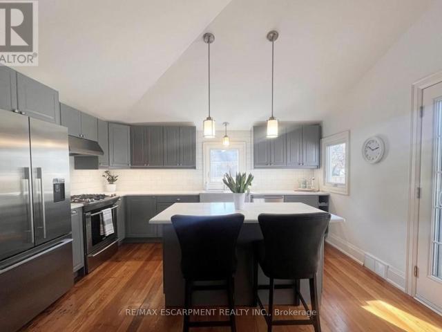 apartment at MAIN 32 RODMAN STREET, St. Catharines, Ontario, L2R5E1
