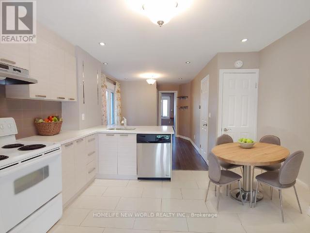 apartment at MAIN – 35 EAST LYNN AVENUE
