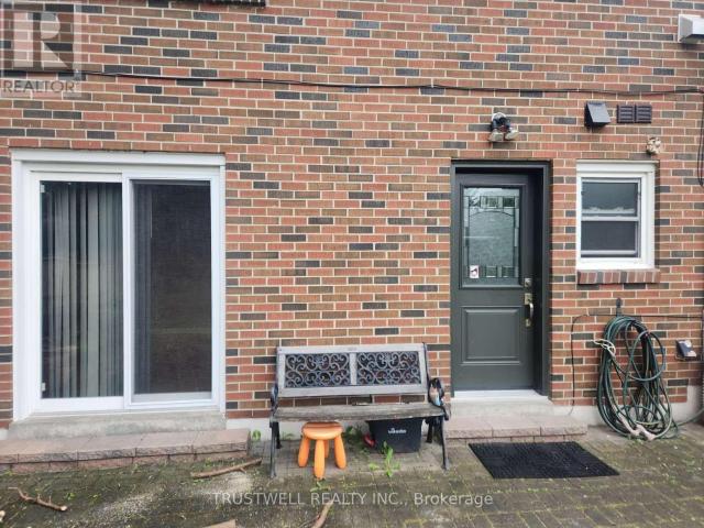apartment at MAIN 38 ROSSCOWAN CRESCENT, Toronto, Ontario, M1W1K7