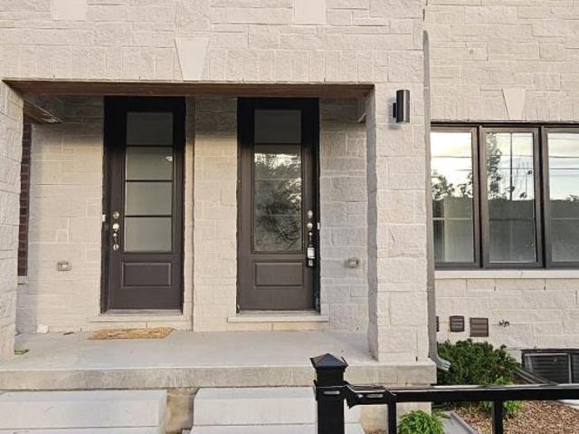 apartment at MAIN AND BASEMENT 5911 SAIGON STREET, Mississauga, Ontario, L5V0E9
