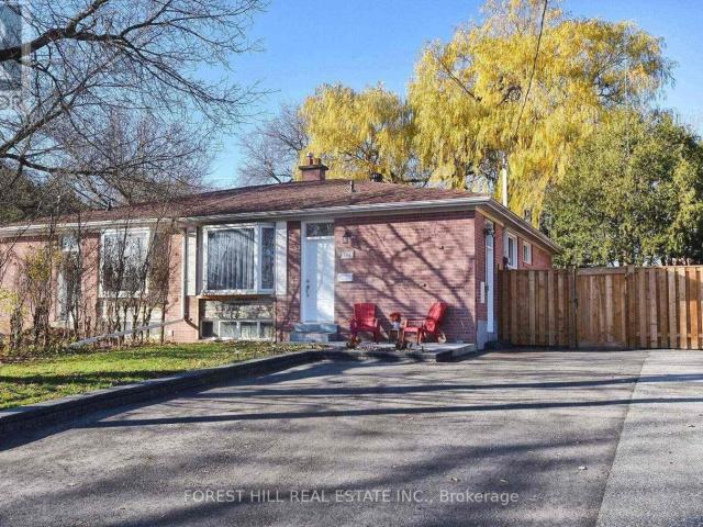 apartment at MAIN FL – 304 DEMAINE CRESCENT