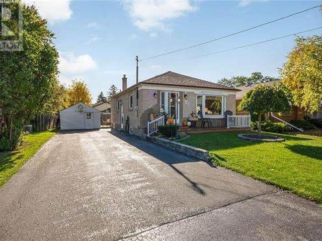 apartment at MAIN FLOOR 412 MOUNTAINVIEW DRIVE, Milton, Ontario, L9T1W2