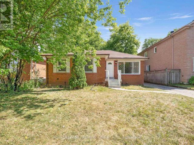 apartment at MAIN LEVEL 139 MCKEE AVENUE, Toronto, Ontario, M2N4C5