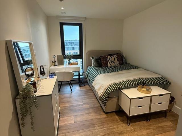 Apartment at Mallow Walk, Greater London