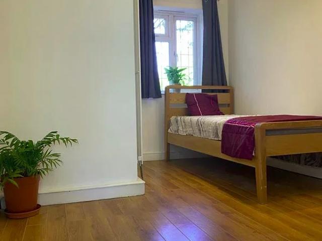 Apartment at Manor Drive, Greater London
