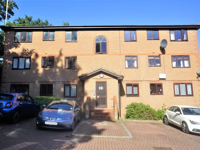 Apartment at Manor Road, Greater London