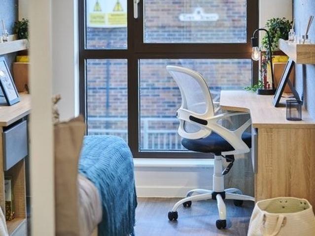Apartment at Mansfield Road, Nottingham