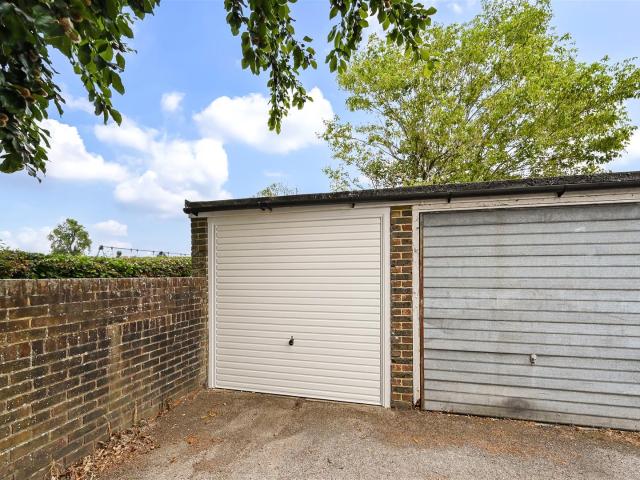 Apartment at Maple Road, Arun