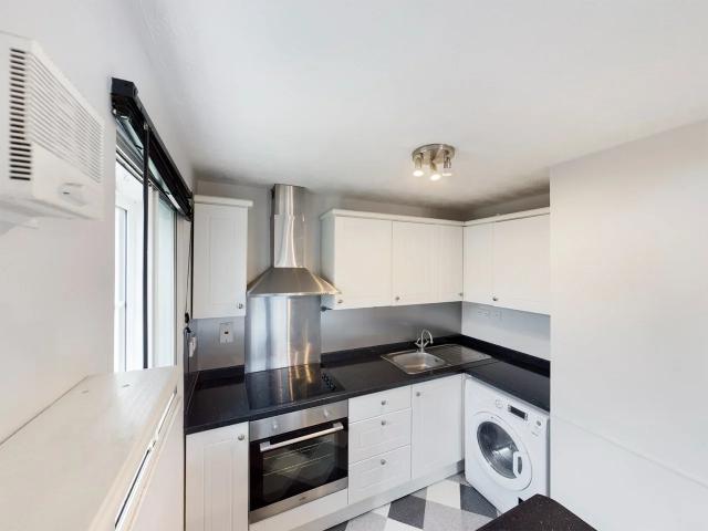 Apartment at Maplin Park, Slough