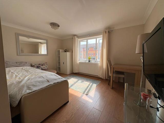 Apartment at Marble Drive, Greater London