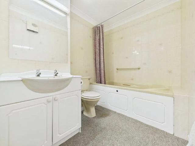 Apartment at Marine Drive, Paignton