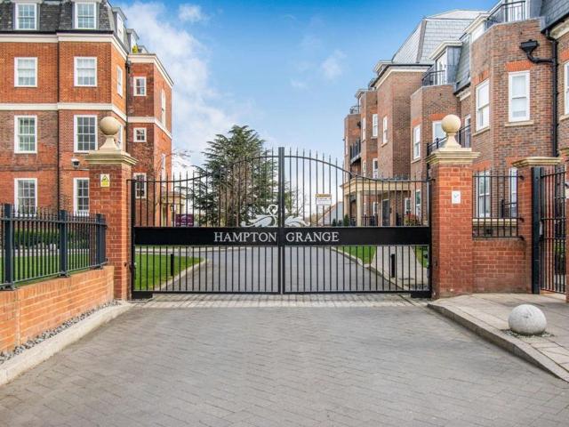 Apartment at Marian Gardens, Greater London