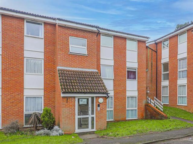 Apartment at Marley Court, Broxbourne