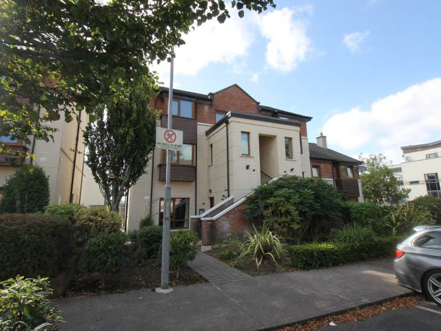 apartment at Maryborough Ridge, Douglas