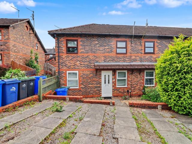 Apartment at Maryfield Walk, Stoke on Trent