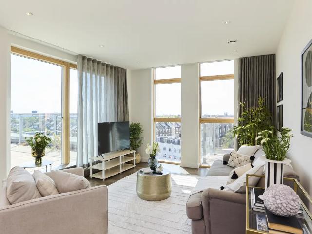 Apartment at Meeting House Lane, Greater London