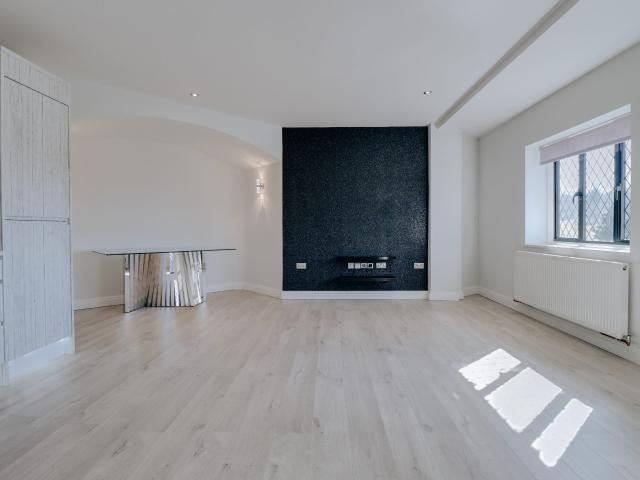 Apartment at Melbourne Road, Hertsmere