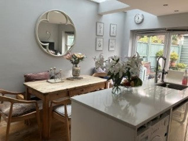 Apartment at Mereway Road, Greater London