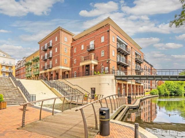 Apartment at Mereways, Metropolitan Borough of Solihull