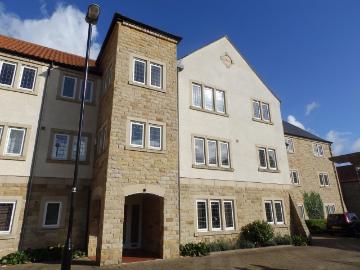 Apartment at Micklethwaite Grove, Leeds