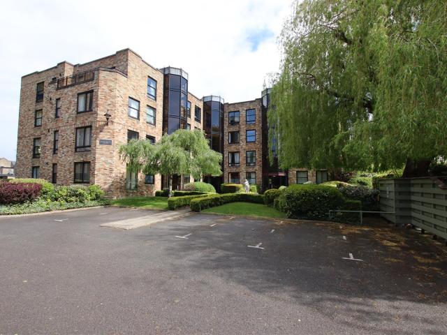 Apartment at Midsummer Meadows, Cambridge