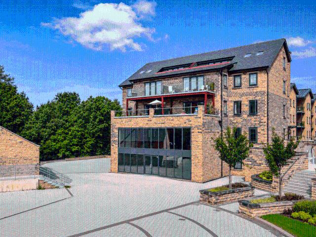 Apartment at Mill Way, Leeds