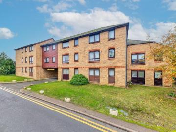 North Hertfordshire, East of England - Parking