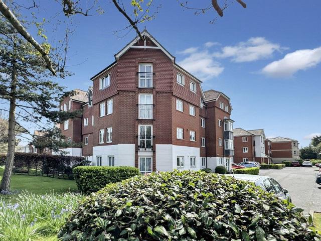 Apartment at Mill Road, Worthing