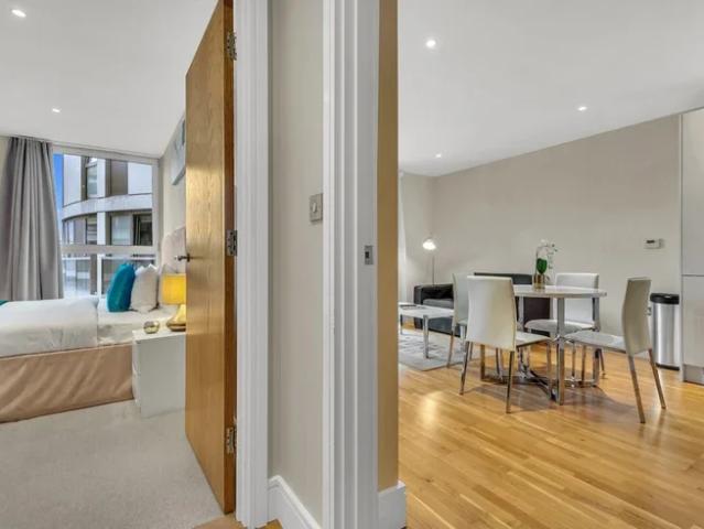 Apartment at Millharbour, Greater London
