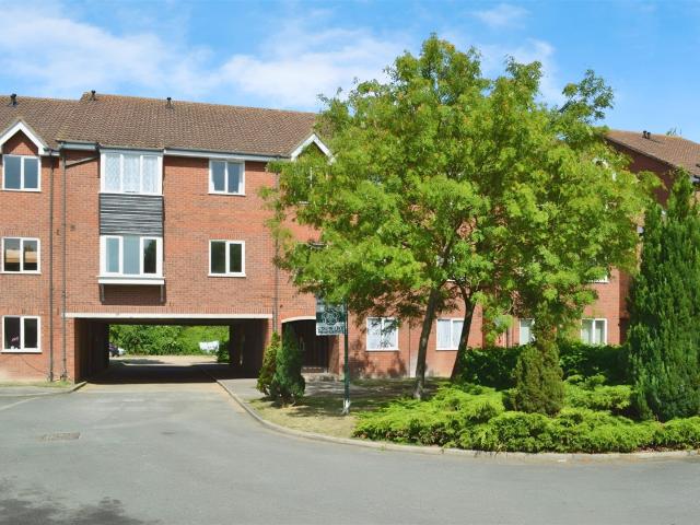 Apartment at Millstream Close, North Hertfordshire