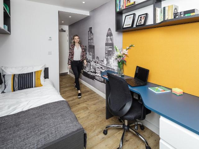 Apartment at Minories, City of London
