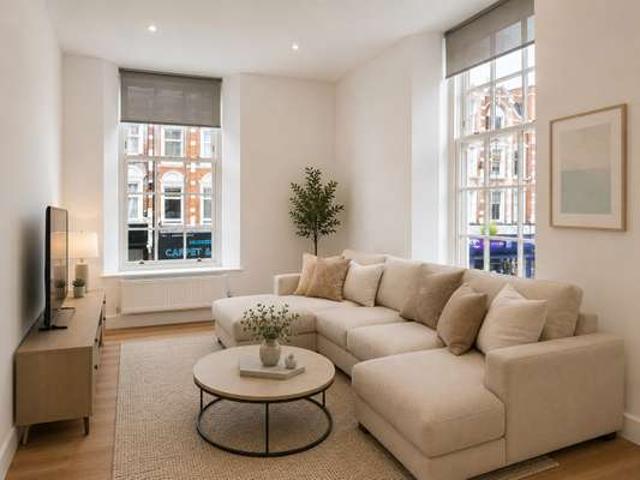 Apartment at Muswell Hill Broadway, Greater London