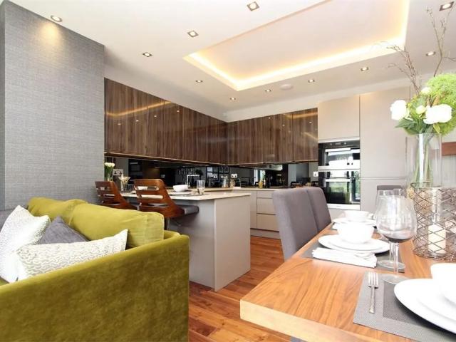 Apartment at Muswell Hill, Greater London