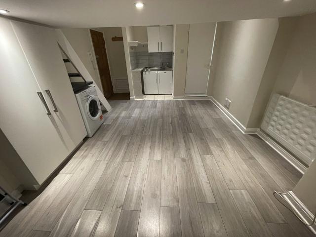 Apartment at Muswell Hill, Greater London