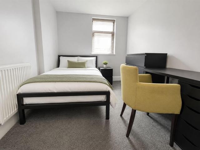 Apartment at Musters Road, Nottingham