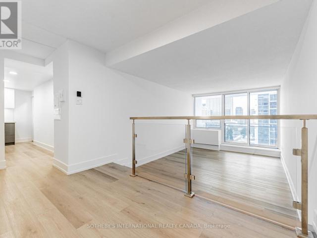 apartment at N1505 201 SHERBOURNE STREET, Toronto, Ontario, M5A3X1