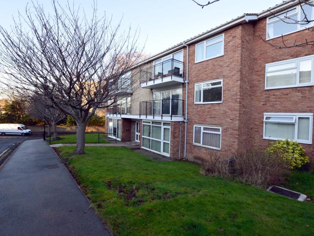 Apartment at Norfolk Park Drive, Sheffield