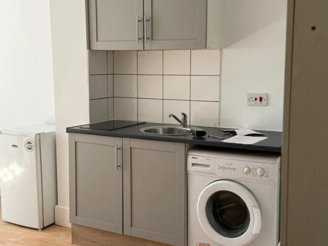 Apartment at Northwold Road, Greater London