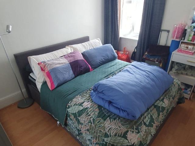 Apartment at North Luton Place, Cardiff