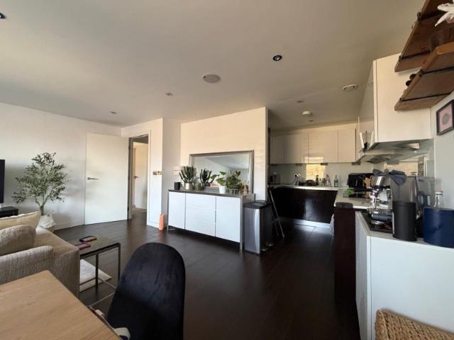 Apartment at Northbourne Road, Greater London