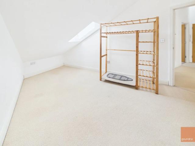 Apartment at New Bridge Street, Truro