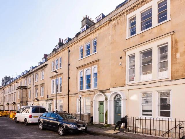 Apartment at New King Street, Bath